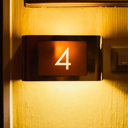 Design 4* אוזקירכן