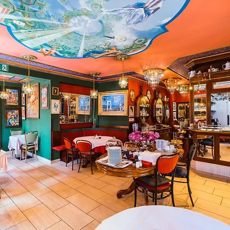 Design 4* אוזקירכן