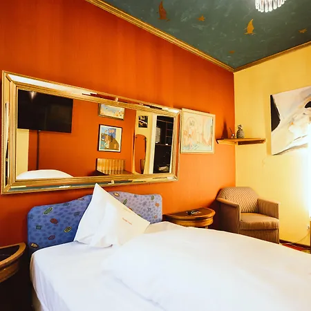 Design 4* אוזקירכן